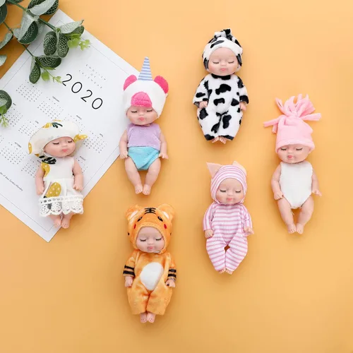 Vista 3 de ONEST 6 juegos de muñecas de 4 pulgadas, lindas muñecas de bebé, incluye 6 mini muñecas de bebé, 6 juegos de ropa de muñeca hecha a mano