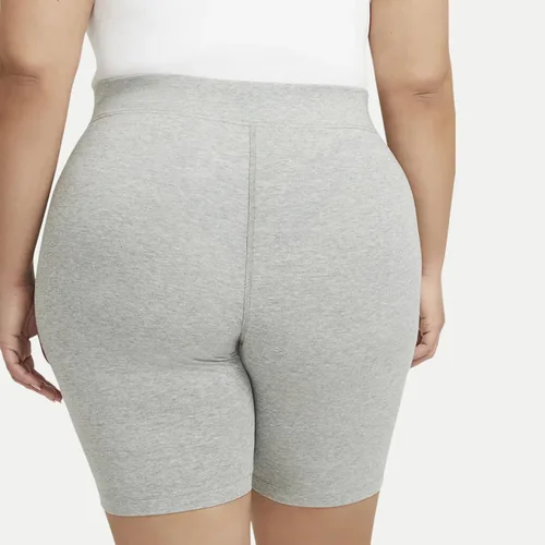 Vista 4 de Nike Sportswear Essential - Pantalones cortos de ciclismo de tiro medio para mujer (talla grande), 1X - 3X