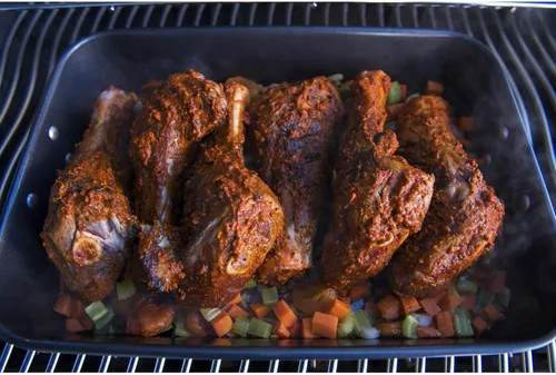 Vista 5 de Napoleon Sartén para asar para parrilla, esmaltada de porcelana, bandeja para asar, 17.75 x 28.6 pulgadas, se adapta a las parrillas