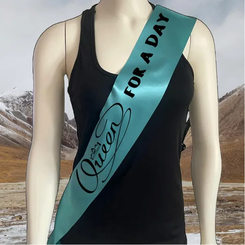 Vista 5 de Queen for a Day Sash - Regal Accessory for Special Occasions Pink