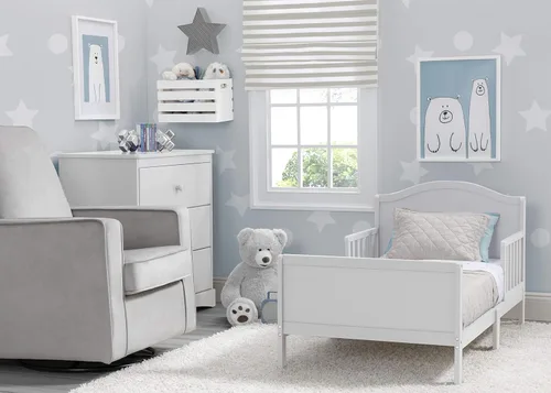 Vista 3 de Delta Children Bennett Wood - Cama para niños pequeños, certificado Greenguard Gold, blanco Bianca