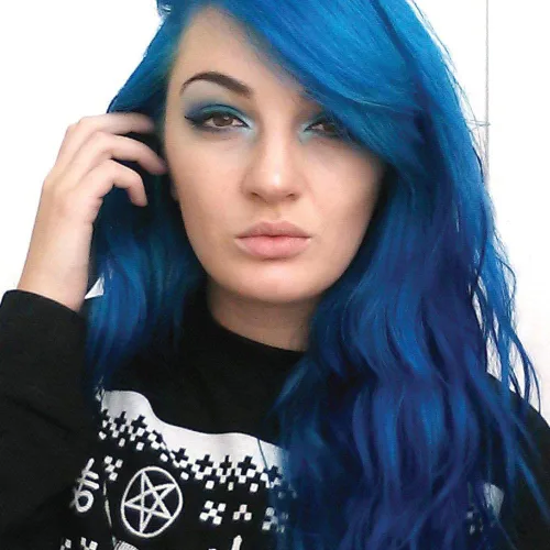 Vista 46 de Manic Panic - Crema clásica para teñir los cabellos de color naranja psicodélico y estilo atardecer. Fórmula semi-permanente.