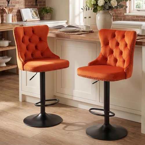 Vista 86 de SoarFlash Juego de 2 taburetes de bar tapizados de terciopelo moderno con patas de madera, botones acolchados, cabeza de clavo cromada, asiento