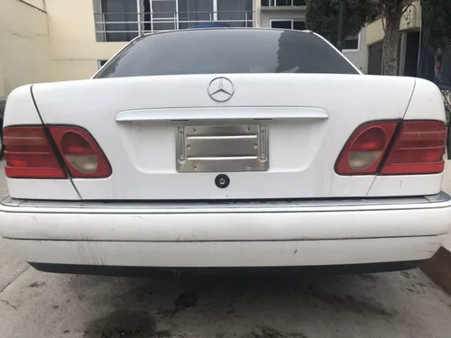 Vista 8 de Soporte para placa de matrícula de parachoques trasero para Mercedes-Benz - Kit de soporte de placa para Mercedes-Benz 2005-2025 - Acero inoxidable
