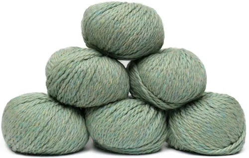 Vista 30 de 100% Hilo de Lana de Alpaca Bebé 100g Madeja Peso Grueso Teñido a Mano Hecho en Perú - Celestialmente Suave y Perfecto para Tejer y Hacer Ganchillo