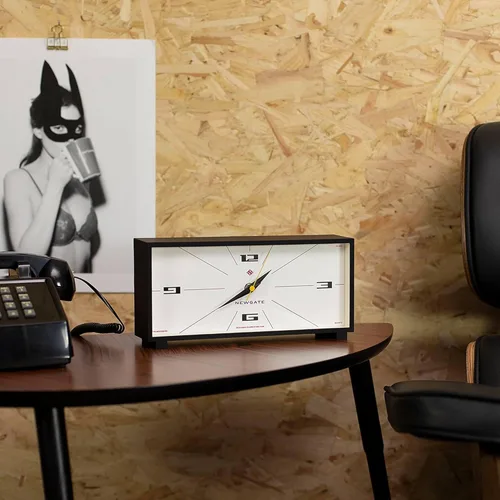 Vista 3 de NEWGATE® Thunderbird - Reloj de escritorio Diseño rectangular contemporáneo retro Negro Estilo moderno de mediados de siglo para escritorio