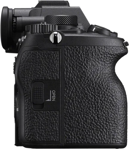 Vista 4 de Sony Alpha 7R V Cámara sin espejo de formato completo con lente intercambiable (solo cuerpo) (renovado)