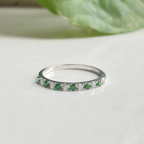 Vista 6 de Alternate Green Emerald & White Diamond Half Eternity Wedding Band For Women, 14k Yellow Gold Finish Green Emerald Wedding Band, Ladies Stackable