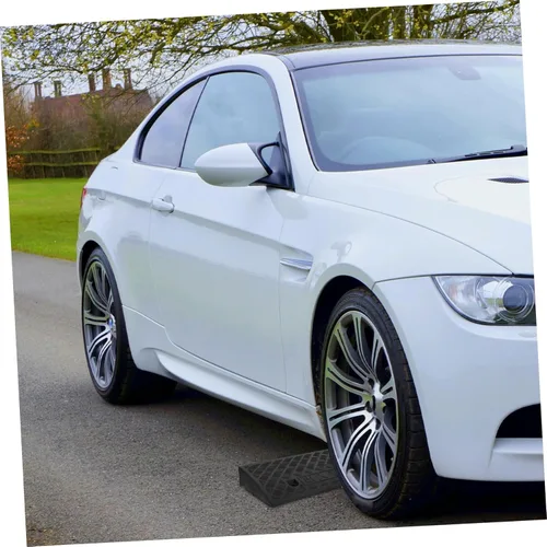 Vista 4 de DOITOOL Rampa portátil para umbral de plástico ligero para cargar acera, entrada, muelle, automóvil, scooter, motocicleta, 19.69 x 10.83 x 2.64