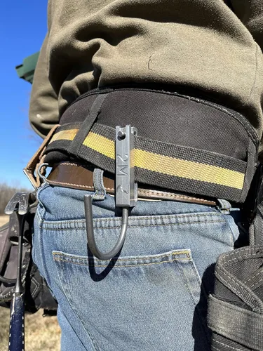 Vista 4 de Generic Soporte universal para herramientas inalámbrico Gancho de herramienta Monster Belt Hook Tool Holster Made in the USA