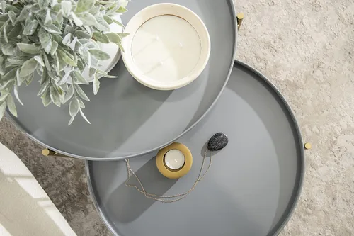 Vista 4 de Kate and Laurel Ulani - Mesa auxiliar moderna anidable, juego de 2, gris y dorado, sofisticadas mesas auxiliares glamorosas para almacenamiento