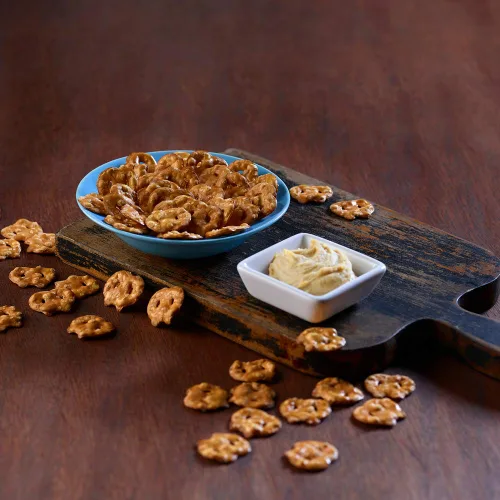 Vista 5 de Snack Factory Pretzel Crisps Minis sabor original, paquetes de aperitivos de tamaño individual, 24