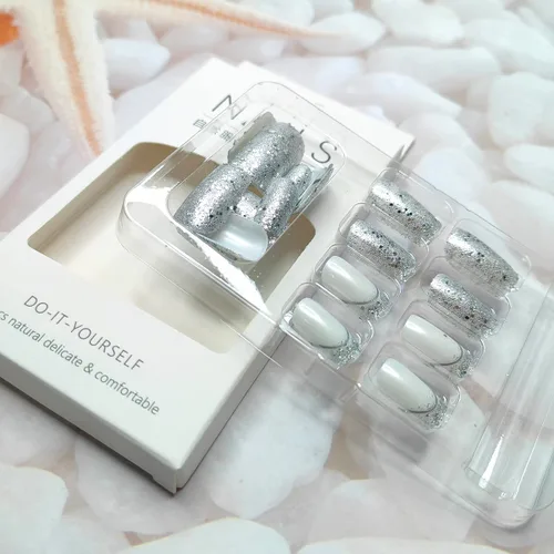 Vista 3 de 24 uñas postizas a presión con punta francesa, cuadradas, con purpurina plateada, cobertura completa, lentejuelas brillantes, uñas postizas
