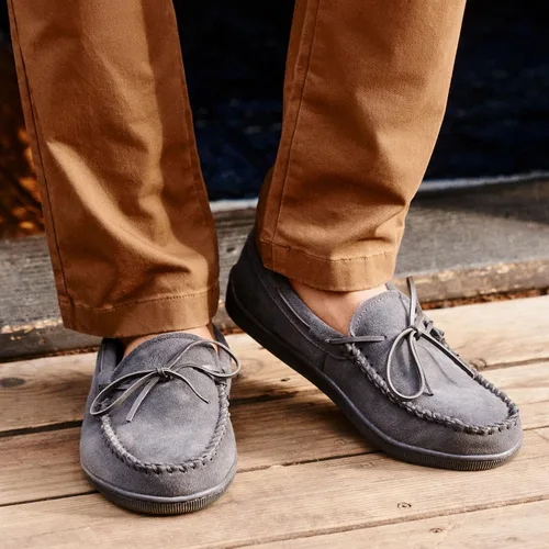 Vista 6 de Minnetonka - Pantuflas con suela rígida y forro de pelo para hombre