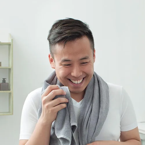 Vista 5 de DOVE MEN + CARE Face Wash Hydrate Plus Skin Care, 5 onzas, (paquete de 3)