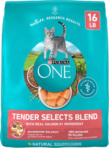 Vista 13 de Purina ONE Alimento seco natural para gatos, Tender Selects mezcla con salmón real, bolsa de 3.5 libras