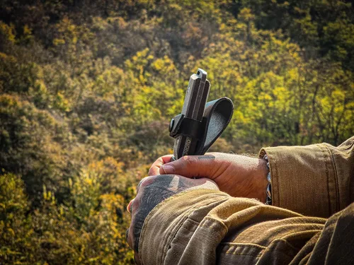 Vista 7 de PROTO Warn Cliff EDC - Cuchillo de espiga completa con funda incluida, grosor de hoja de 0.236 pulgadas, acero Sleipner 59-61 HRC, diseño moderno