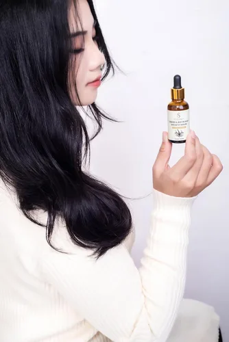 Vista 5 de VISIONE+ Ginger and Biotin - Suero para el crecimiento del cabello, 1 onza líquida (paquete de 1), beige