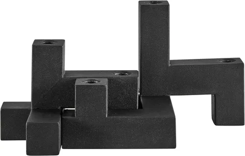 Vista 9 de Danya B. Juego de candelabros cónicos apilables de metal negro contemporáneo de 2 piezas