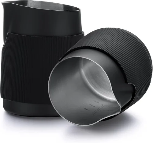 Vista 7 de Normcore Jarra de leche sin asa con pico redondo, jarra de vapor de expreso, jarra de espuma de leche de acero inoxidable 18/8, taza de barista