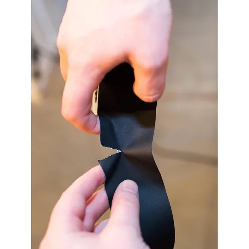 Vista 2 de TapePlus Cinta eléctrica de vinilo - Cinta impermeable para protección de cables - Adhesivo de vinilo ancho para marcado de pisos - Adhesivo