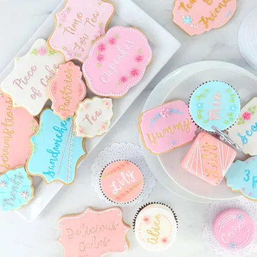 Vista 12 de PME Fun Fonts - Juego de 66 sellos para cupcakes y galletas, color azul, estándar