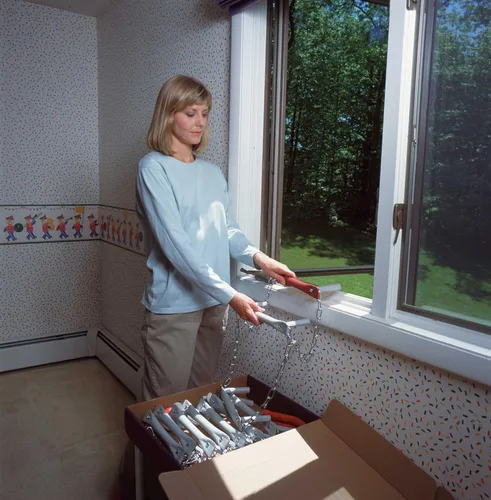 Vista 4 de Escalera de escape de emergencia portátil de dos pisos ResQLadder FL15, 15 pies, FL-15