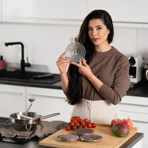 Vista 8 de Molinillo de alimentos de acero inoxidable con 3 discos, manivela giratoria ergonómica para salsa de tomate, puré de manzana, comida para bebés