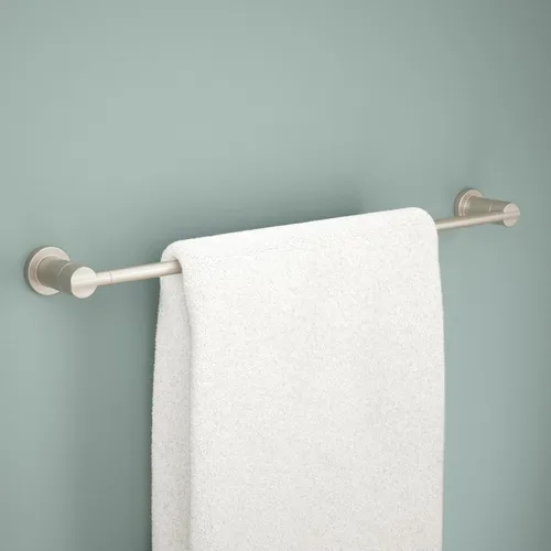 Vista 3 de Delta Nicoli (1 paquete) 18'' con extensor de 6'' Toallero para baño SpotShield Níquel cepillado Extensible 18-24'' Barra de toalla para baño