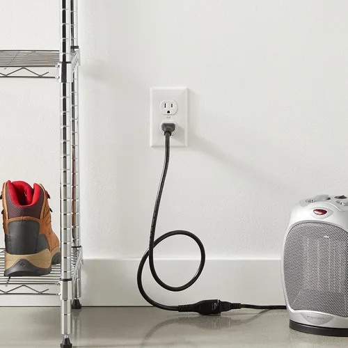 Vista 5 de Yaxa Basics - Cable de extensión de 3 pies, extensor de toma de 3 clavijas, cable de extensión para interiores, 13 amperios, 125V, color negro