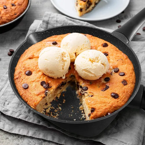 Vista 7 de Elite Gourmet EG6207 Sartén resistente a los arañazos de 10.5 pulgadas (2 cuartos), boquilla fácil de verter, apta para lavavajillas, sartén