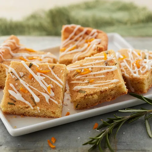 Vista 5 de Wilton Recipe Right - Moldes cuadrados antiadherentes de 8 pulgadas, paquete múltiple de 2