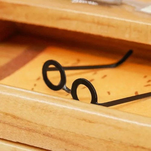 Vista 5 de Odoria 1/6 Papelería miniatura casa de muñecas accesorios de oficina, Burlywood