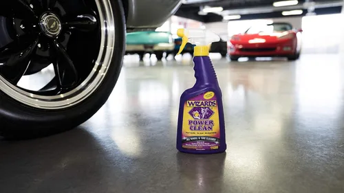 Vista 7 de Wizards Power Clean - Limpiador de ruedas y neumáticos, no cáustico y sin ácido, biodegradable para interiores de automóviles, seguro en todo tipo