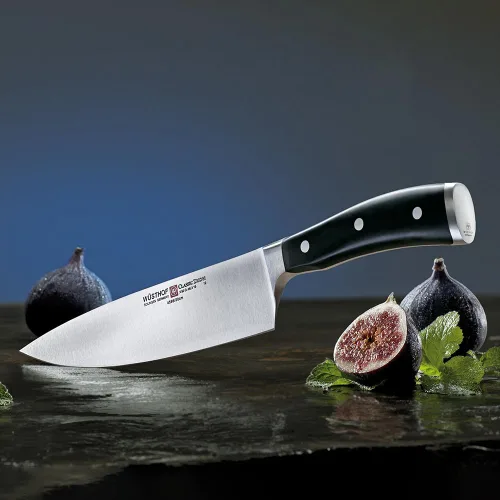 Vista 8 de Cuchillo clásico de cocinero Wusthof de Ikon., CLASSIC IKON 8" Cooks/Chef Knife - 4596-7/20, 8 pulgadas, Negro
