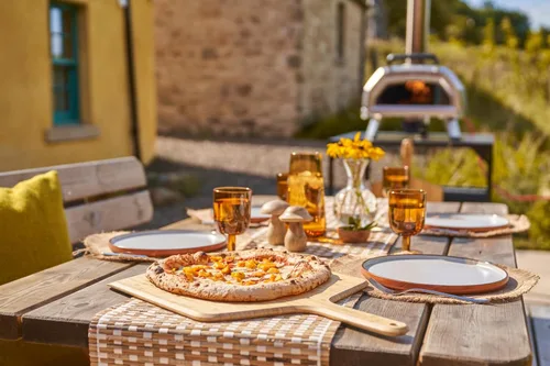 Vista 7 de Ooni Pala de pizza de madera de bambú de 12 pulgadas, espátula de pizza de 12 pulgadas, tabla de cortar pizza de madera, accesorios para horno