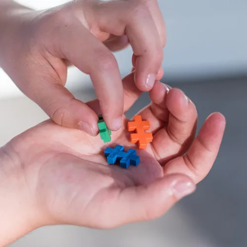 Vista 5 de Plus Plus Juego de bloques de construcción de rompecabezas 3D, divertidas figuras de fantasía para niños, 70 piezas entrelazadas, tubo