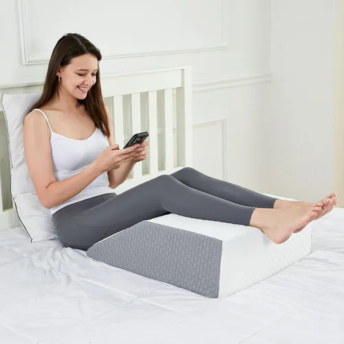 Vista 7 de Almohada elevada para piernas de cuña de cama, soporte de piernas de alta densidad, cuña de espuma de apoyo, alivia y recupera lesiones de pies
