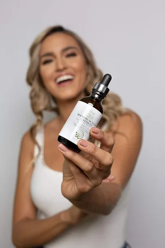 Vista 2 de Maximum Slim Fórmula ayurvédica orgánica para el crecimiento del cabello de Noa's Choice para un cabello más completo, más largo, grueso