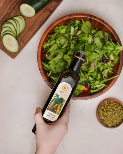 Vista 8 de Aceite de semilla de calabaza de Estiria original GEA 8.4oz (8.5 fl oz) 100% natural, sin refinar, vegano, sin gluten, kosher, sin OMG en botella