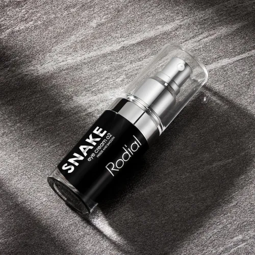 Vista 5 de Rodial Serum O2 de Serum de Serum de Alto Rendimiento con Efecto Borroso para Reducir Líneas y Arrugas, Tripéptido Syn-ake para efecto reafirmante