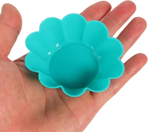 Vista 6 de Kichvoe Juego de 12 tazas de silicona en forma de flor para hornear, reutilizables, antiadherentes, mini muffins, para horno, microondas