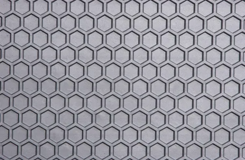 Vista 3 de Intro-Tech Hexomat - Tapete de piso personalizado para modelos seleccionados Ford Bronco F/S - Compuesto similar a la goma (negro)