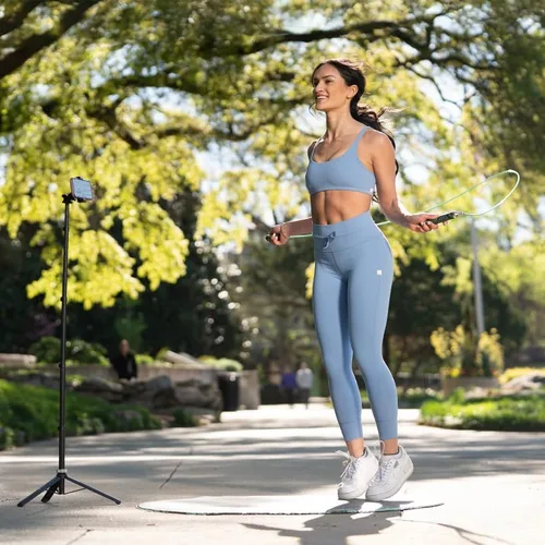 Vista 2 de Crossrope AMP - Asas inteligentes para cuerda de saltar, mango conectado con Bluetooth, compatible con cuerdas de saltar Crossrope - Entrenamiento