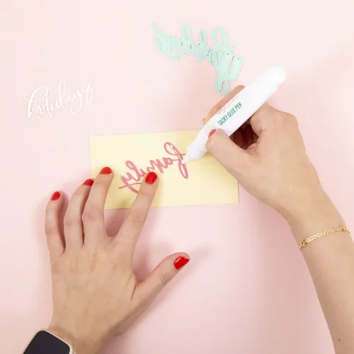 Vista 3 de Craftelier - Pluma de Pegamento Tacky Glue Pegamento Líquido Extrafuerte en Forma de Pluma para Scrapbooking y Otras Manualidades No Tóxico