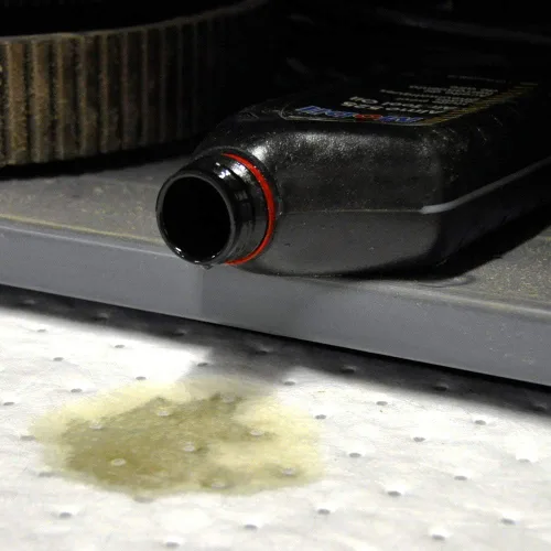 Vista 3 de Almohadilla absorbente, almohadillas absorbentes de aceite económicas, absorbe líquidos, 20 x 15 pulgadas, blanco.