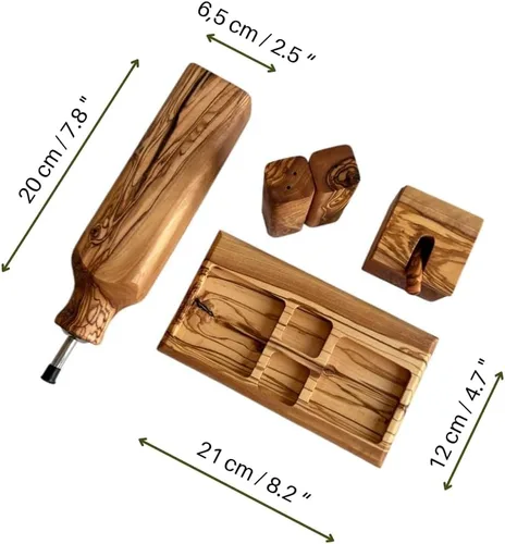 Vista 2 de Juego de botellas de aceite de madera de olivo orgánico y salero y pimentero: elegancia rústica para tu cocina
