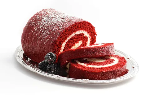 Vista 2 de AmishTastes Arianna's Valentines Lover's Cake Roll Box (chocolate mantequilla de maní y terciopelo rojo), 42 onzas