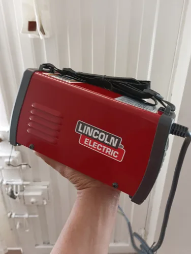 Vista 2 de Soldador Lincoln 250 mini