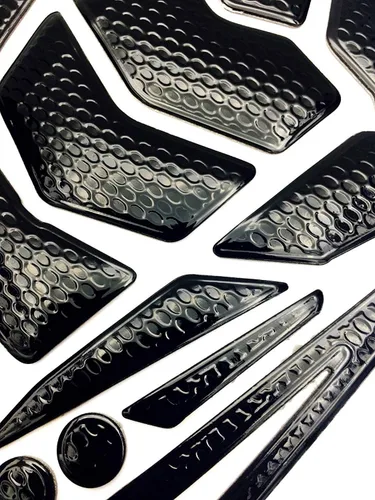 Vista 3 de Niree Etiqueta engomada metálica de la almohadilla protectora del gas del tanque del luster de la motocicleta (A00)